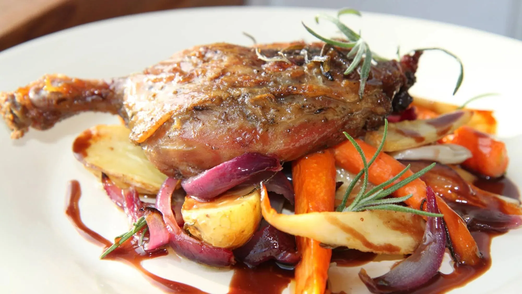 Rødvinssaus oppskrift