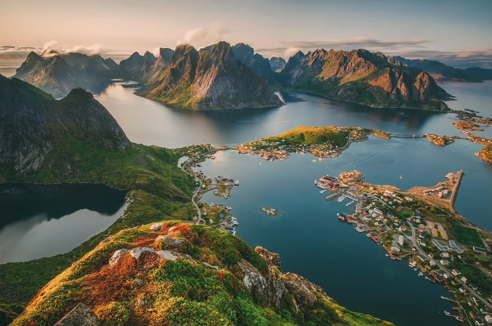 Lofoten norway inseln fra norwegen wandern fjord noorwegen oslo moskenesoya bergen holidayguru