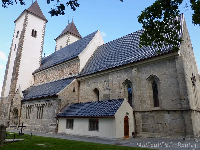 Omvisning 12 mai Mariakirken, Bli med på omvisning i Mariakirken 12. mai – en historisk opplevelse!