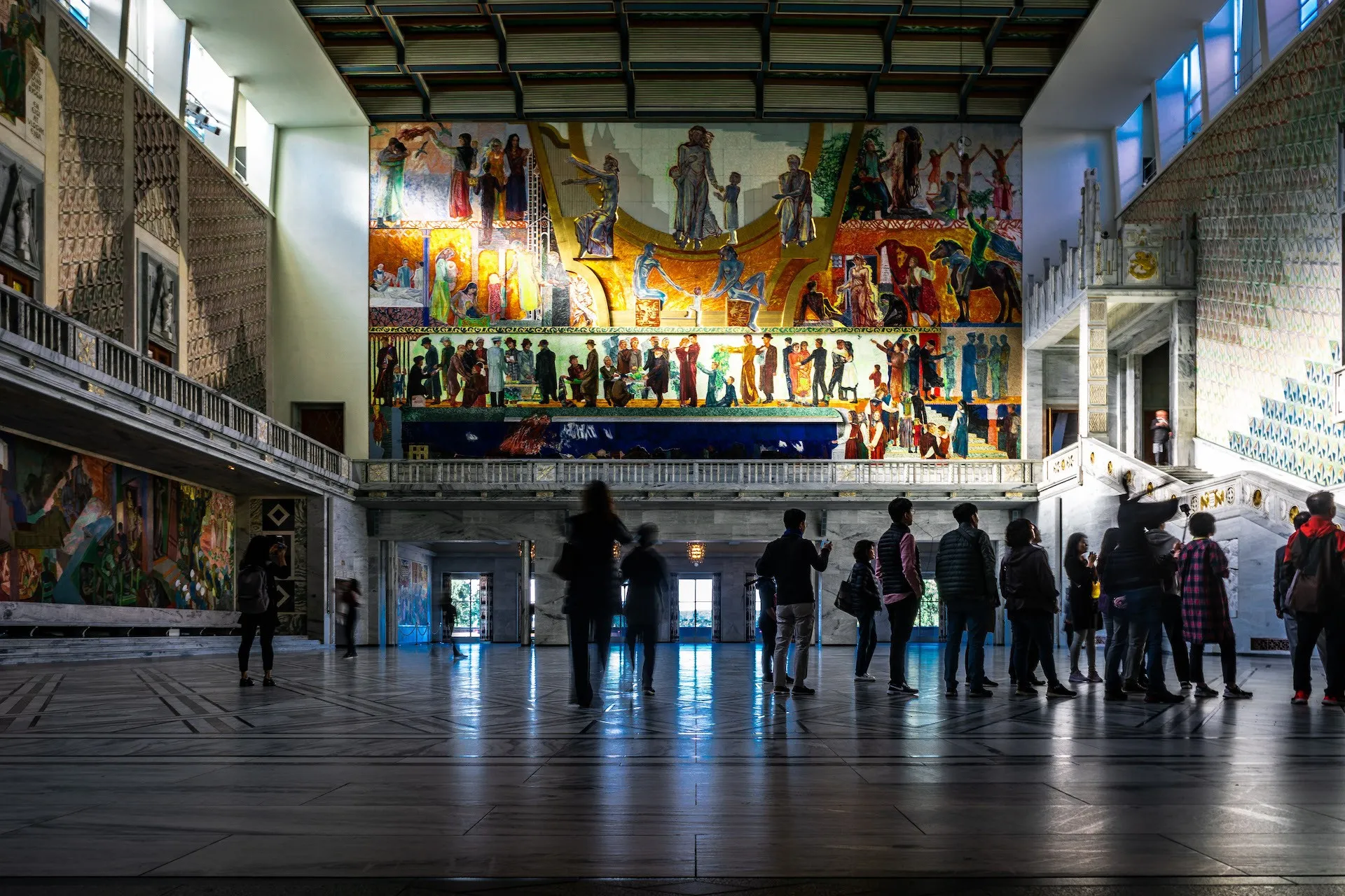 Hall oslo city driving private tour