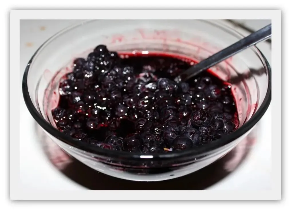 Rørt blåbærsyltetøy oppskrift