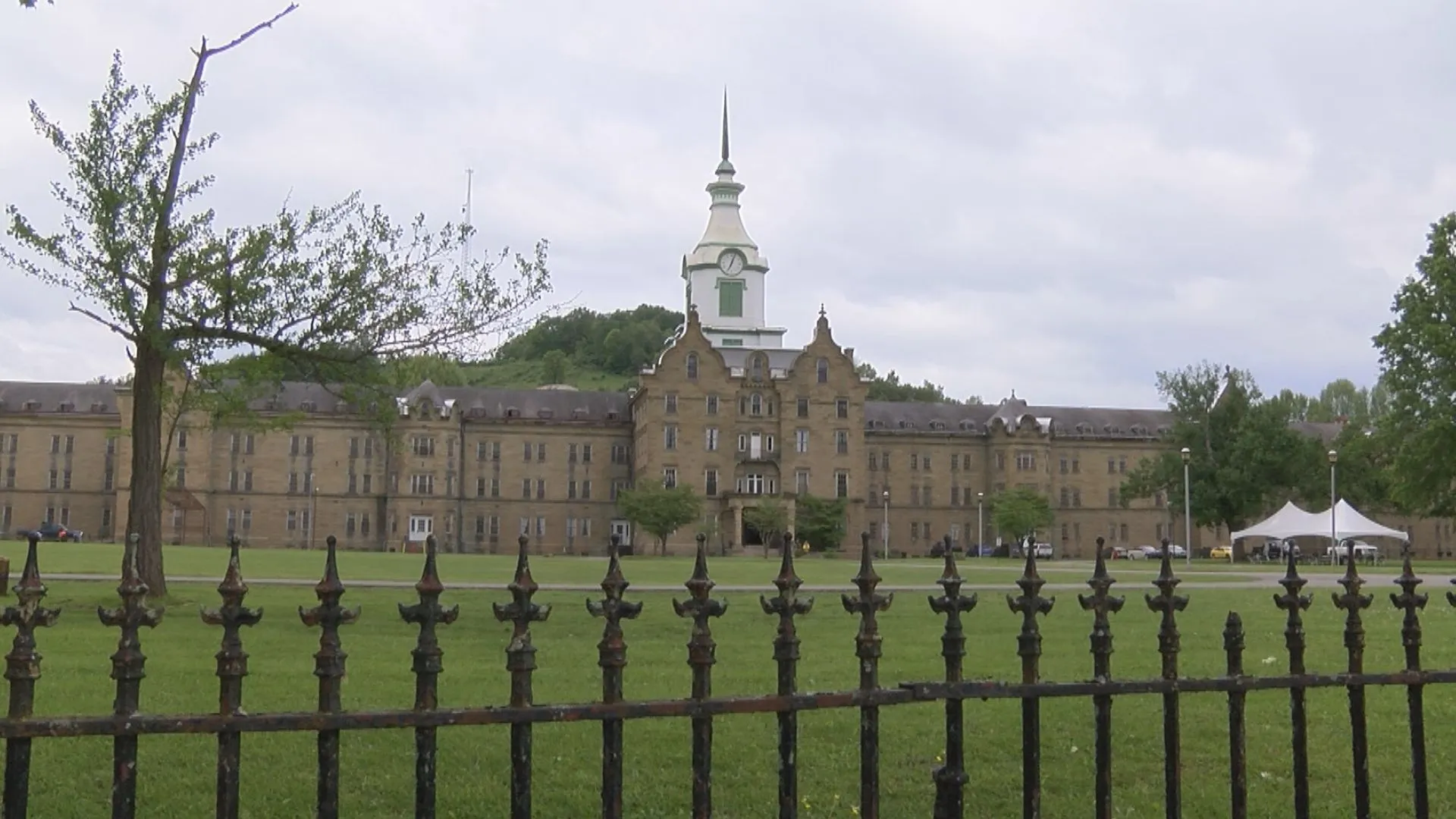 Asylum trans allegheny lunatic virginia weston west haunted hospital tour wv moving frank va abandoned respectful landmark destination halloween ready