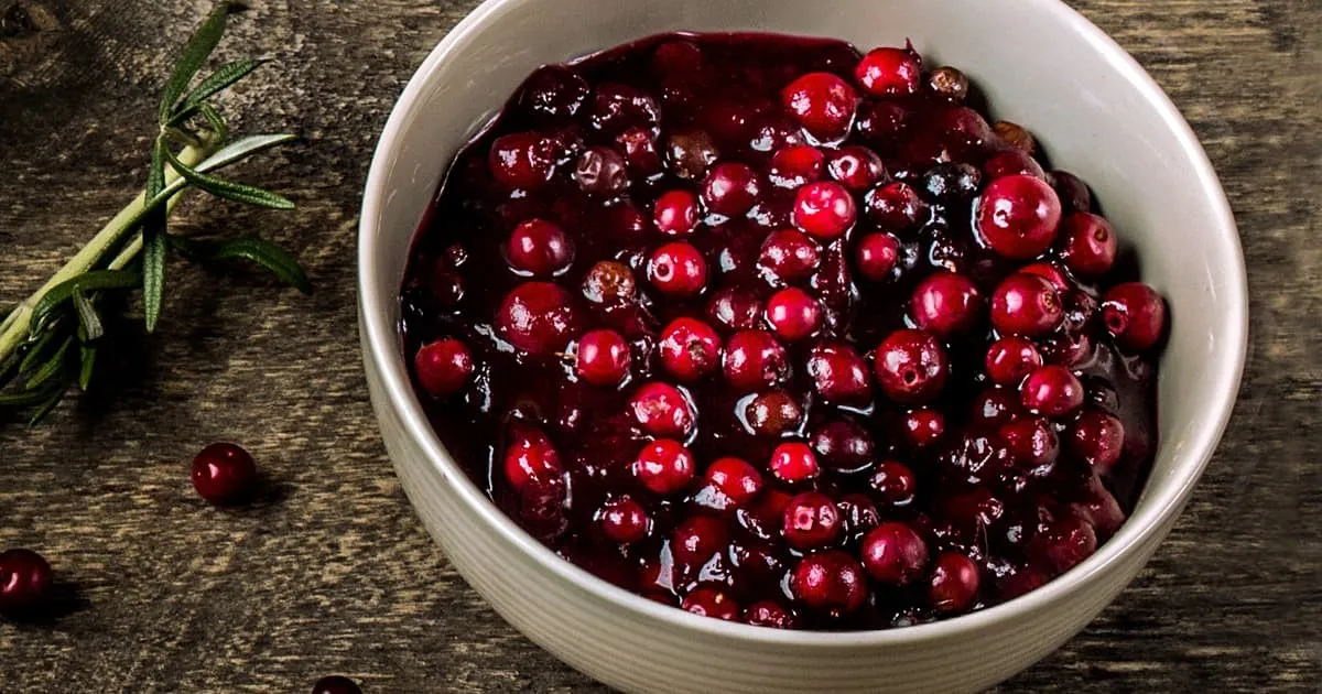 Tyttebærsyltetøy oppskrift