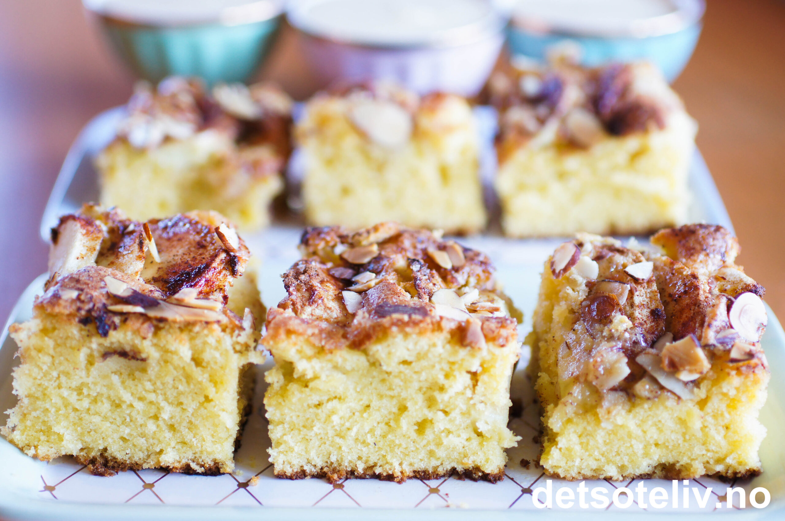 Eplekake langpanne smør