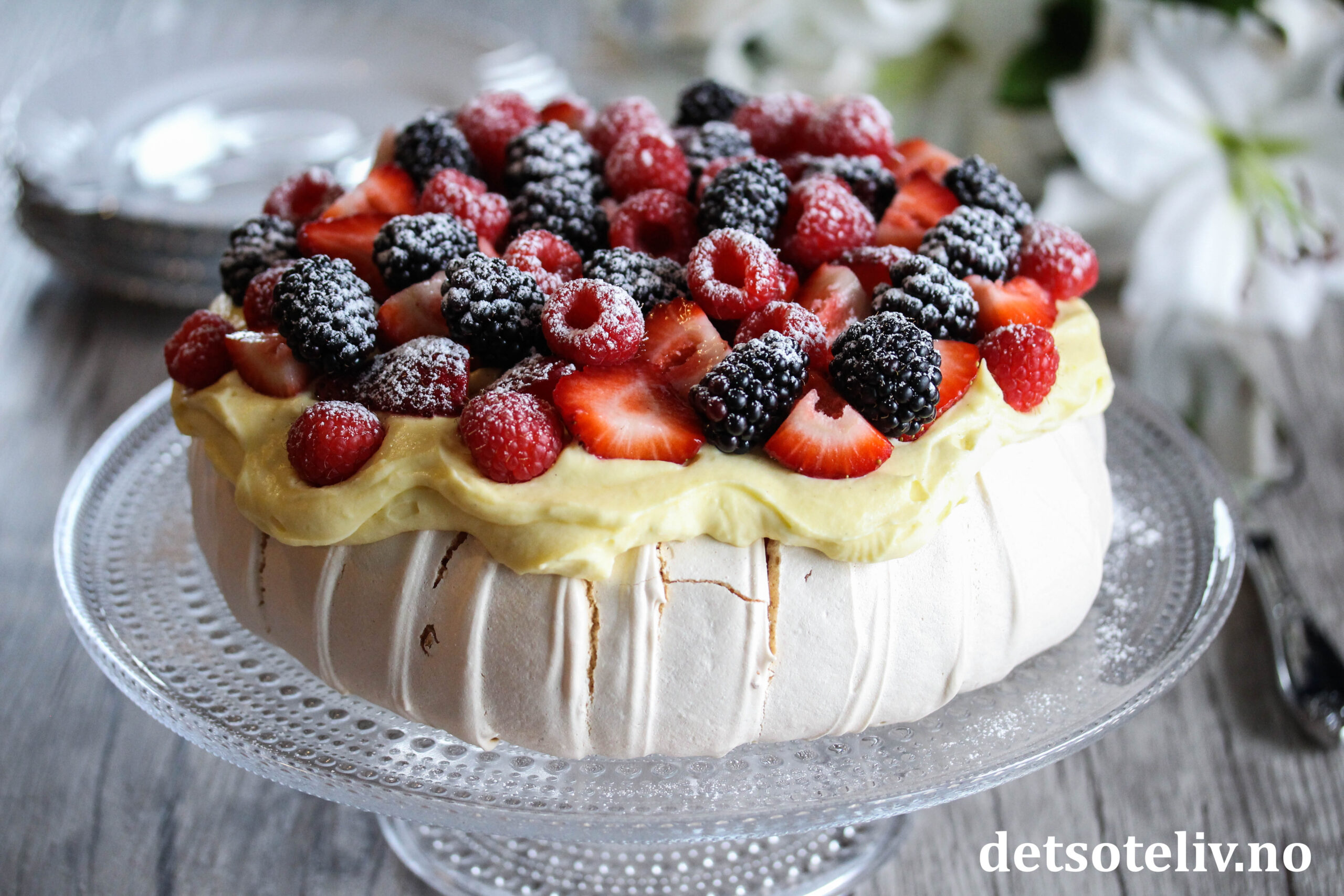 Pavlova oppskrift enkel pål kake