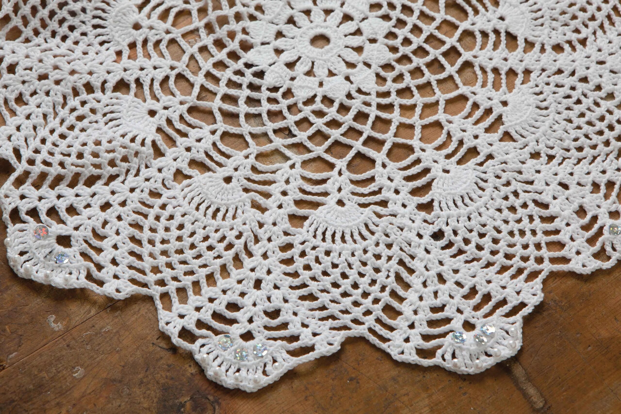 Oppskrift på heklede runde duker