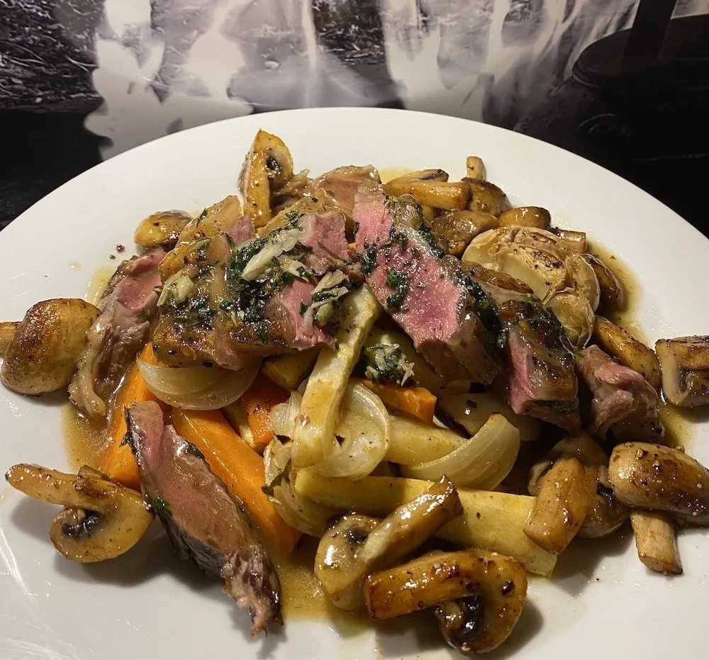 Hel lammesadel oppskrift