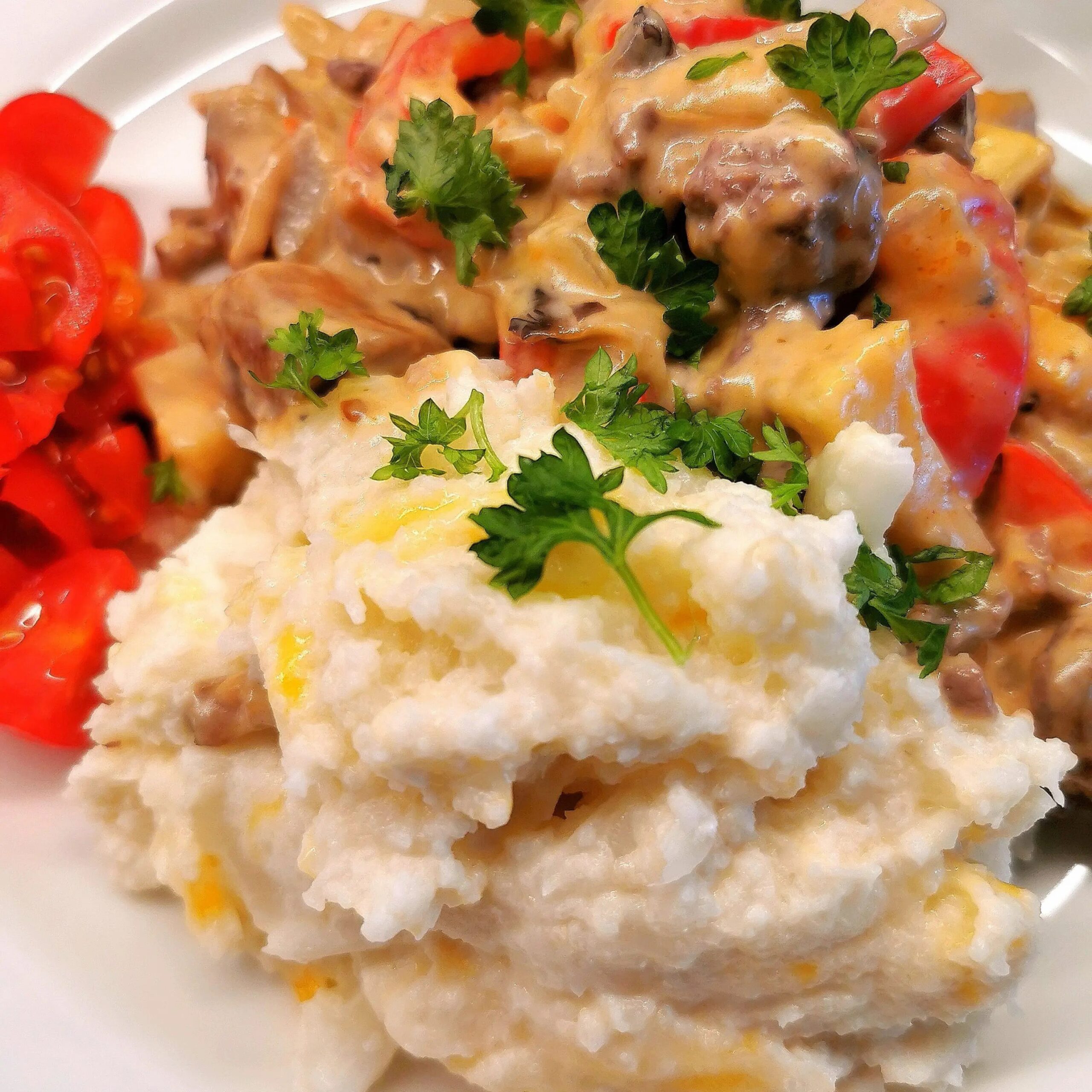 Biff lavkarbo oppskrift middag stroganoff besøk til