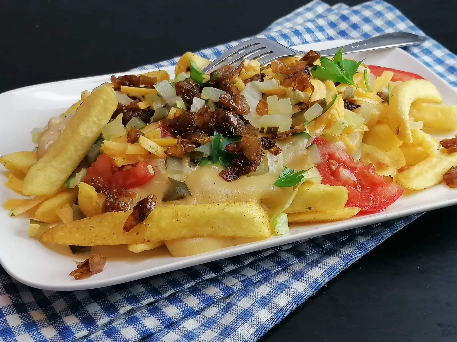 Loaded fries oppskrift