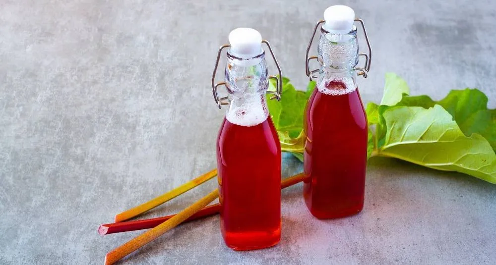 Rabarbrasirup oppskrift