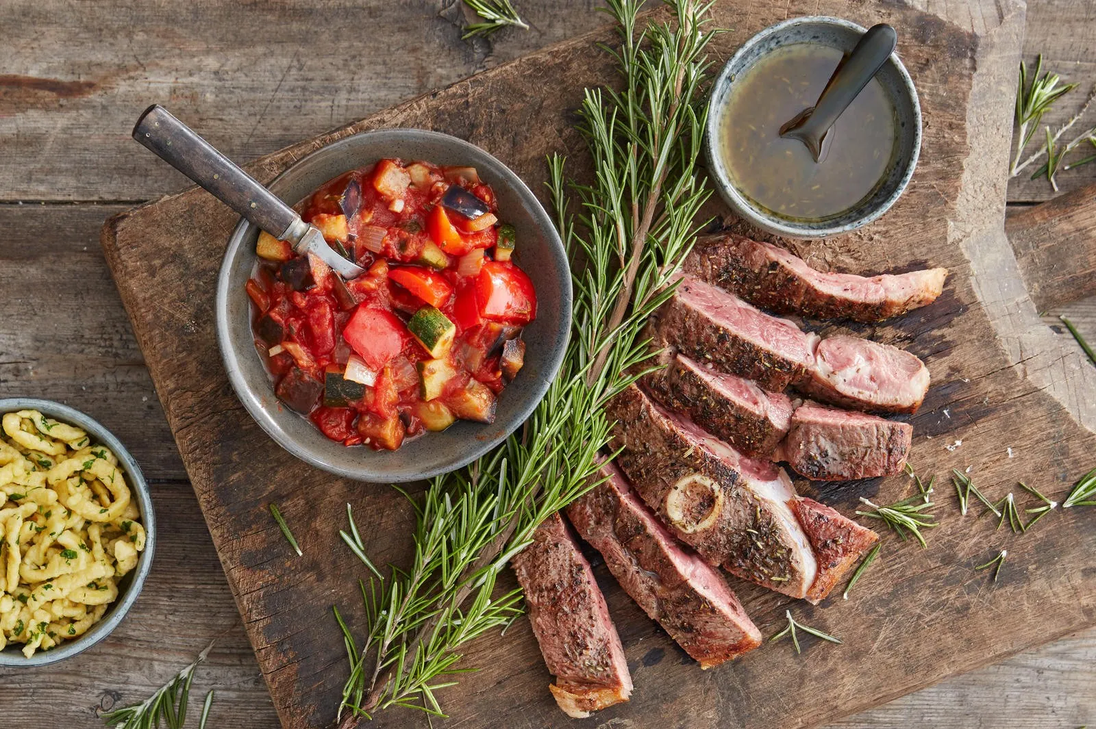 Lammelår i skiver oppskrift