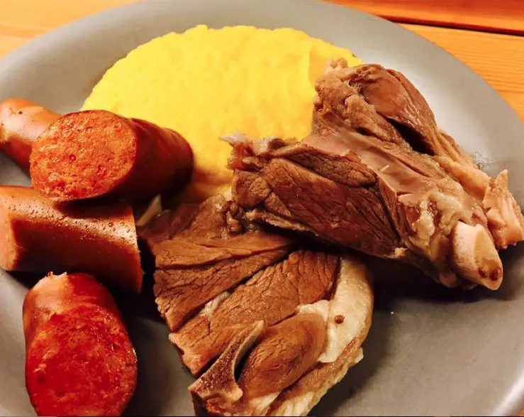 Saltkjøtt og kålrabistappe oppskrift