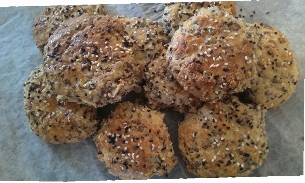 glutenfrie lavkarbo rundstykker