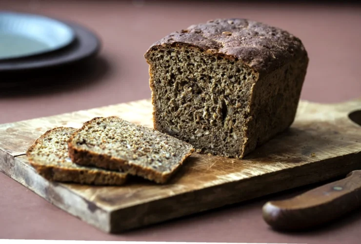 grovt glutenfritt brød oppskrift