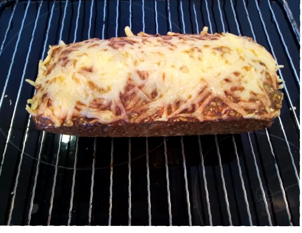 lavkarbo brød oppskrift med mandelmel