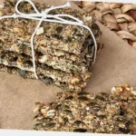 lavkarbo knekkebrød med mandelmel