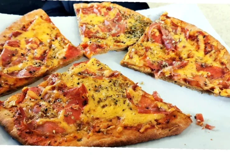 lavkarbo pizzabunn med fiberhusk