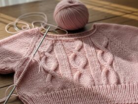 korte strikkeoppskrifter crop top tenåring